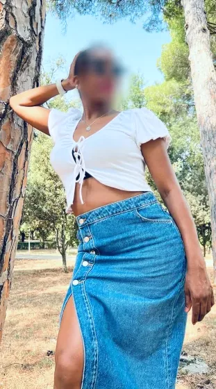 Alena, 37