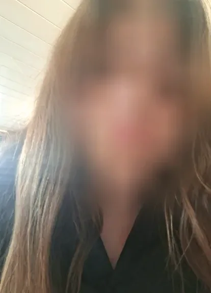 Celine, 27