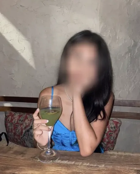 Cornelia, 19