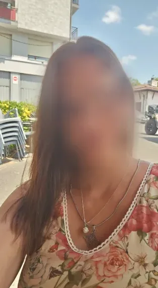 Greta, 39