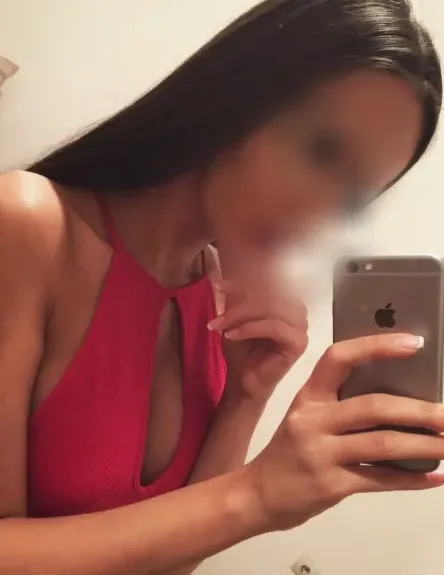 Marlene, 29