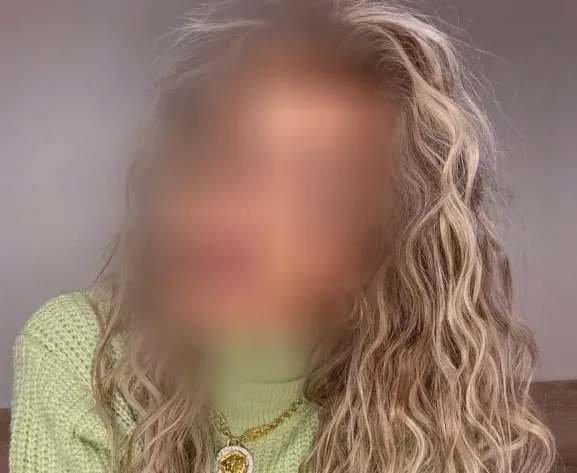 Marlene, 35