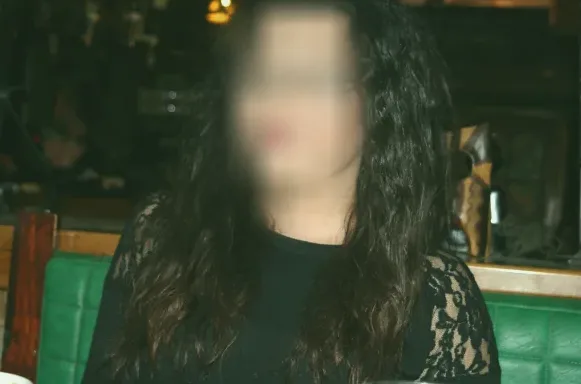 Nele, 24