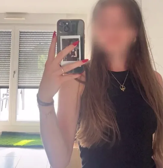 Patricia, 27
